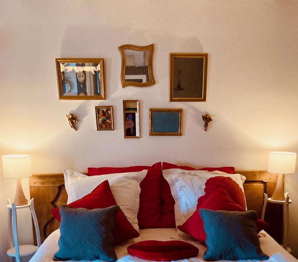 Proche Mont-Saint-Michel, B&B De Charme, Petit-Dejeuner Bio Inclus المظهر الخارجي الصورة